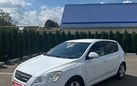 KIA cee'd I рестайлинг, 2009 год, 735 000 рублей, 1 фотография
