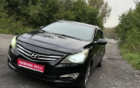 Hyundai Solaris II рестайлинг, 2016 год, 850 000 рублей, 1 фотография
