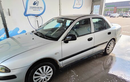 Mitsubishi Carisma I, 2003 год, 350 000 рублей, 6 фотография