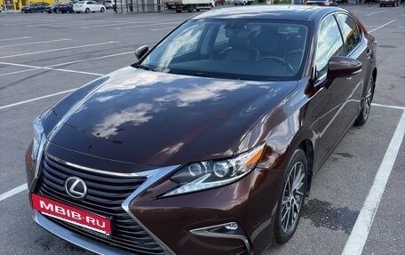 Lexus ES VII, 2016 год, 3 150 000 рублей, 24 фотография
