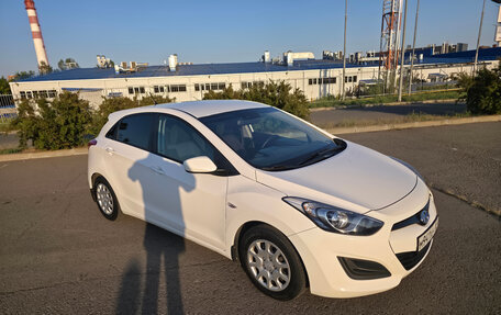 Hyundai i30 II рестайлинг, 2012 год, 900 000 рублей, 2 фотография