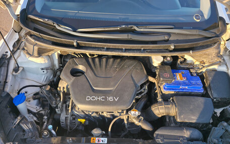 Hyundai i30 II рестайлинг, 2012 год, 900 000 рублей, 13 фотография
