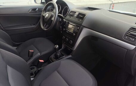 Skoda Yeti I рестайлинг, 2016 год, 1 199 000 рублей, 9 фотография