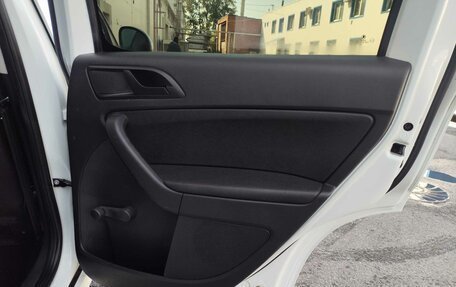 Skoda Yeti I рестайлинг, 2016 год, 1 199 000 рублей, 16 фотография