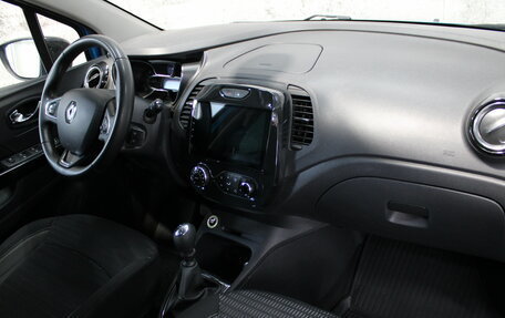 Renault Kaptur I рестайлинг, 2017 год, 1 335 000 рублей, 11 фотография