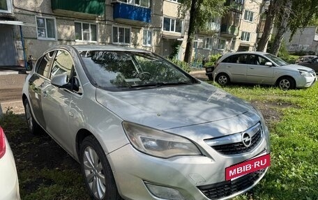 Opel Astra J, 2011 год, 400 000 рублей, 3 фотография