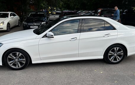 Mercedes-Benz E-Класс, 2014 год, 2 050 000 рублей, 2 фотография