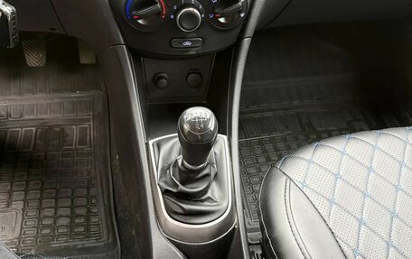 Hyundai Solaris II рестайлинг, 2016 год, 850 000 рублей, 16 фотография