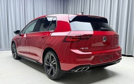 Volkswagen Golf VIII, 2022 год, 2 370 000 рублей, 7 фотография