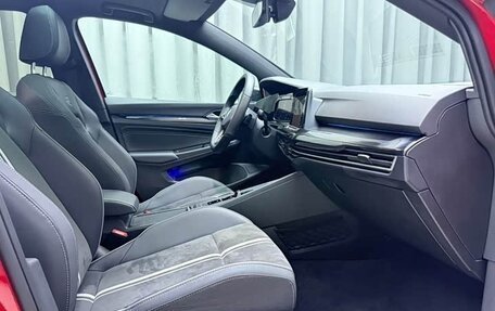 Volkswagen Golf VIII, 2022 год, 2 370 000 рублей, 11 фотография