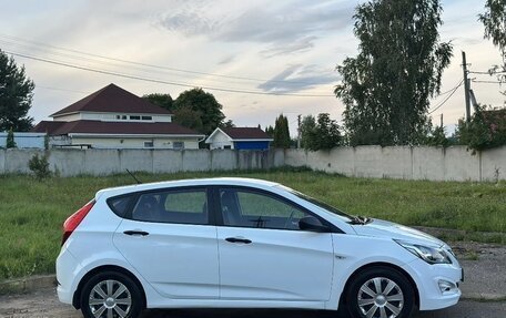 Hyundai Solaris II рестайлинг, 2015 год, 680 000 рублей, 5 фотография