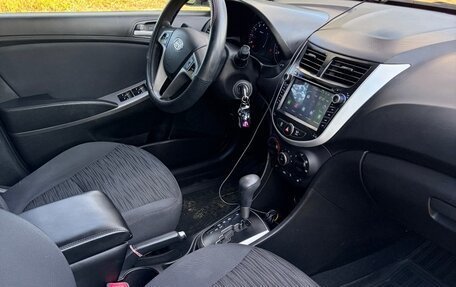 Hyundai Solaris II рестайлинг, 2014 год, 950 000 рублей, 8 фотография
