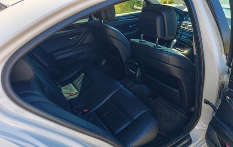 BMW 5 серия, 2013 год, 1 900 000 рублей, 12 фотография