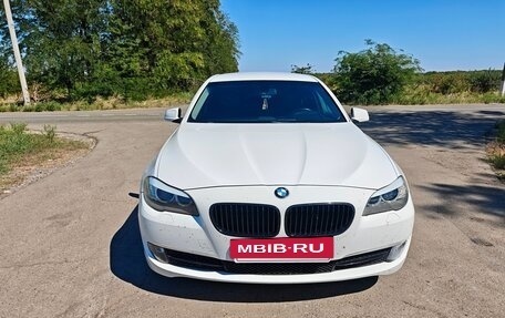 BMW 5 серия, 2013 год, 1 900 000 рублей, 2 фотография