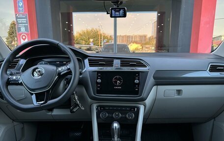 Volkswagen Tiguan I, 2018 год, 2 650 000 рублей, 17 фотография