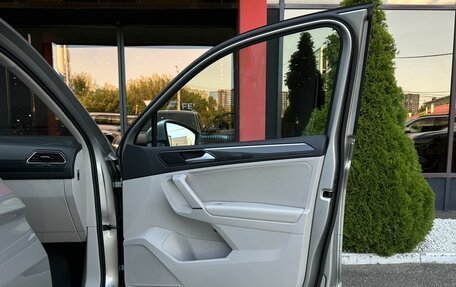 Volkswagen Tiguan I, 2018 год, 2 650 000 рублей, 20 фотография
