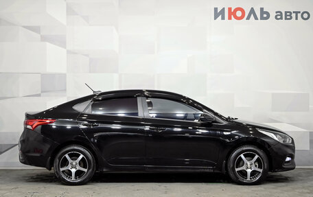 Hyundai Solaris II рестайлинг, 2017 год, 1 300 000 рублей, 8 фотография