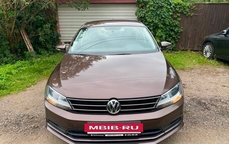 Volkswagen Jetta VI, 2015 год, 1 430 000 рублей, 4 фотография