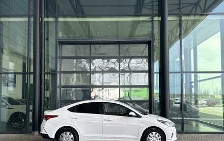 Hyundai Solaris II рестайлинг, 2021 год, 1 620 000 рублей, 5 фотография
