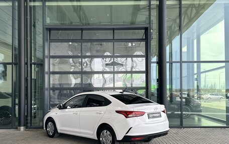 Hyundai Solaris II рестайлинг, 2021 год, 1 620 000 рублей, 2 фотография