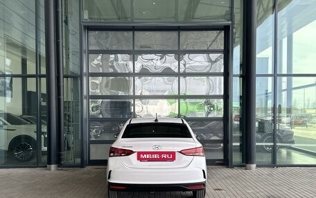 Hyundai Solaris II рестайлинг, 2021 год, 1 620 000 рублей, 4 фотография