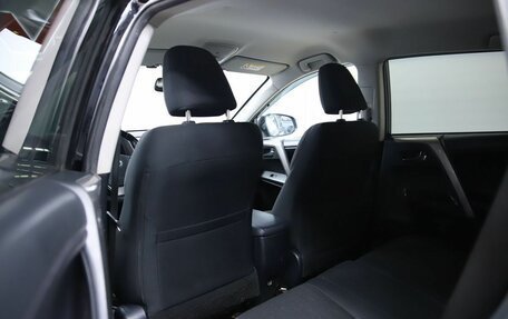 Toyota RAV4, 2018 год, 2 390 000 рублей, 11 фотография