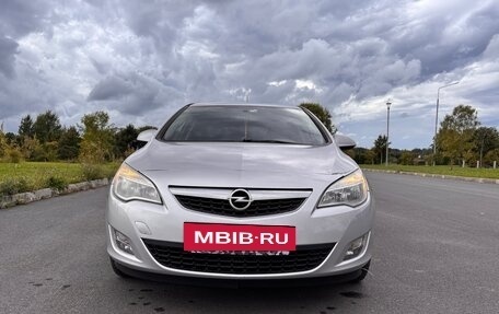 Opel Astra J, 2012 год, 440 000 рублей, 6 фотография