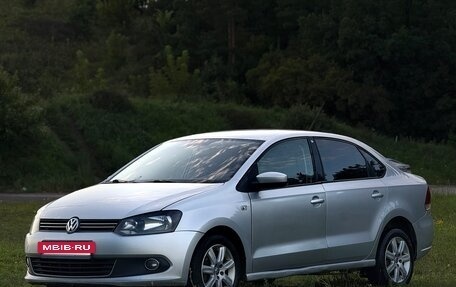 Volkswagen Polo VI (EU Market), 2012 год, 630 000 рублей, 2 фотография