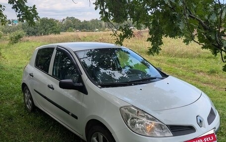Renault Clio III, 2007 год, 315 000 рублей, 2 фотография