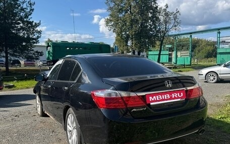 Honda Accord IX рестайлинг, 2013 год, 420 000 рублей, 3 фотография