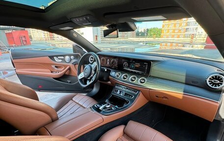 Mercedes-Benz E-Класс, 2018 год, 4 200 000 рублей, 6 фотография