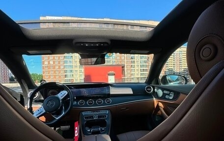 Mercedes-Benz E-Класс, 2018 год, 4 200 000 рублей, 3 фотография