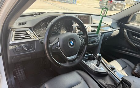 BMW 3 серия, 2013 год, 1 450 000 рублей, 13 фотография