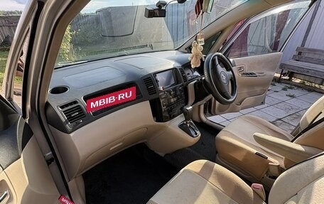 Toyota Corolla Spacio II, 2005 год, 710 000 рублей, 4 фотография