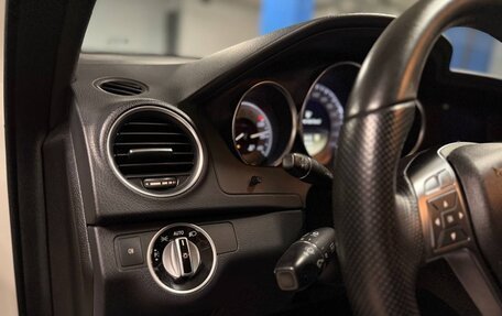 Mercedes-Benz C-Класс, 2011 год, 1 590 000 рублей, 14 фотография