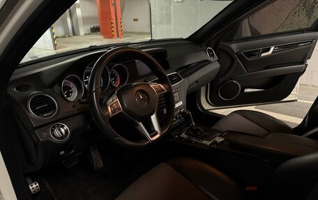 Mercedes-Benz C-Класс, 2011 год, 1 590 000 рублей, 17 фотография