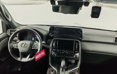 Lexus LX, 2026 год, 22 500 000 рублей, 12 фотография