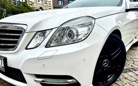 Mercedes-Benz E-Класс, 2012 год, 1 850 000 рублей, 13 фотография