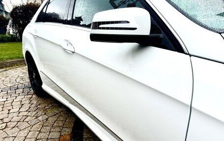 Mercedes-Benz E-Класс, 2012 год, 1 850 000 рублей, 18 фотография