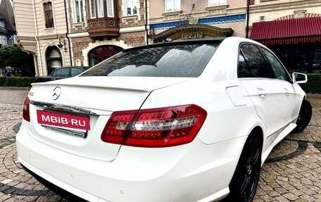 Mercedes-Benz E-Класс, 2012 год, 1 850 000 рублей, 12 фотография