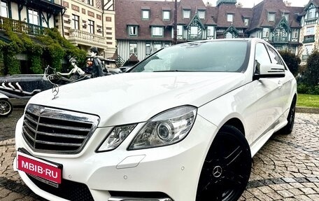Mercedes-Benz E-Класс, 2012 год, 1 850 000 рублей, 7 фотография