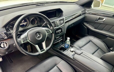 Mercedes-Benz E-Класс, 2012 год, 1 850 000 рублей, 24 фотография