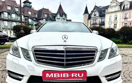 Mercedes-Benz E-Класс, 2012 год, 1 850 000 рублей, 35 фотография