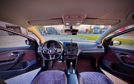 Volkswagen Polo VI (EU Market), 2017 год, 1 265 000 рублей, 7 фотография