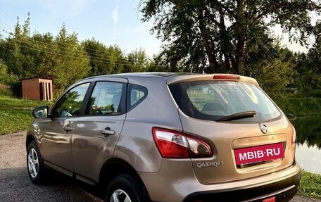 Nissan Qashqai, 2011 год, 845 000 рублей, 11 фотография