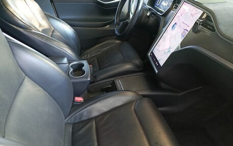 Tesla Model X I, 2016 год, 3 600 000 рублей, 8 фотография