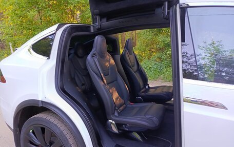 Tesla Model X I, 2016 год, 3 600 000 рублей, 13 фотография