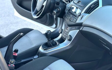 Chevrolet Cruze II, 2014 год, 890 000 рублей, 10 фотография