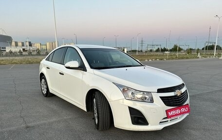 Chevrolet Cruze II, 2014 год, 890 000 рублей, 8 фотография