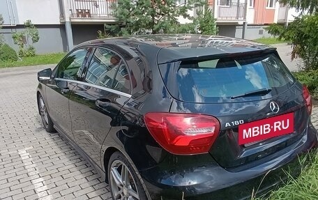 Mercedes-Benz A-Класс, 2017 год, 1 600 000 рублей, 2 фотография
